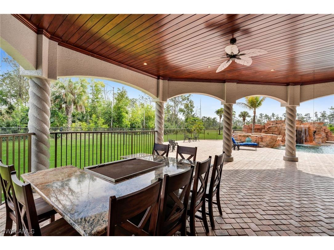 18528 Baseleg Avenue North Fort Myers FL 33917 224018391 image46