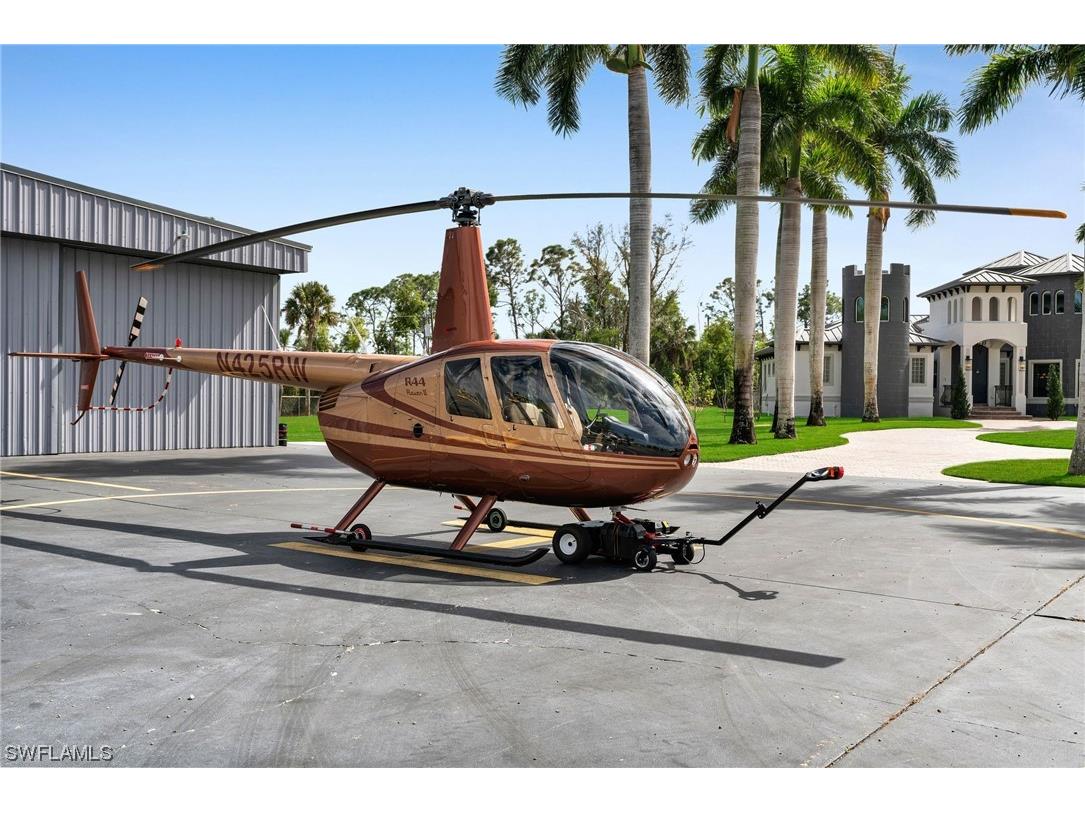 18528 Baseleg Avenue North Fort Myers FL 33917 224018391 image7