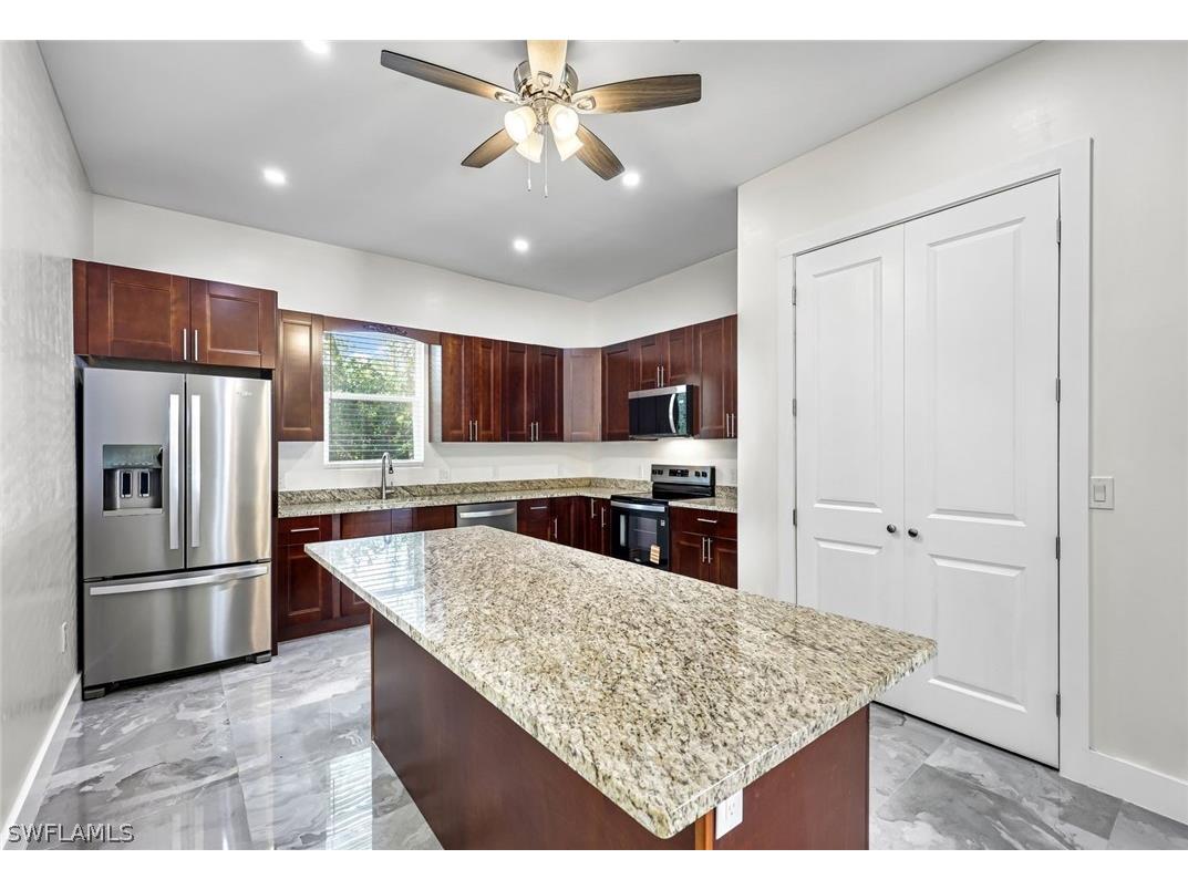 1853 Della Drive Naples FL 34117 226004957 image13