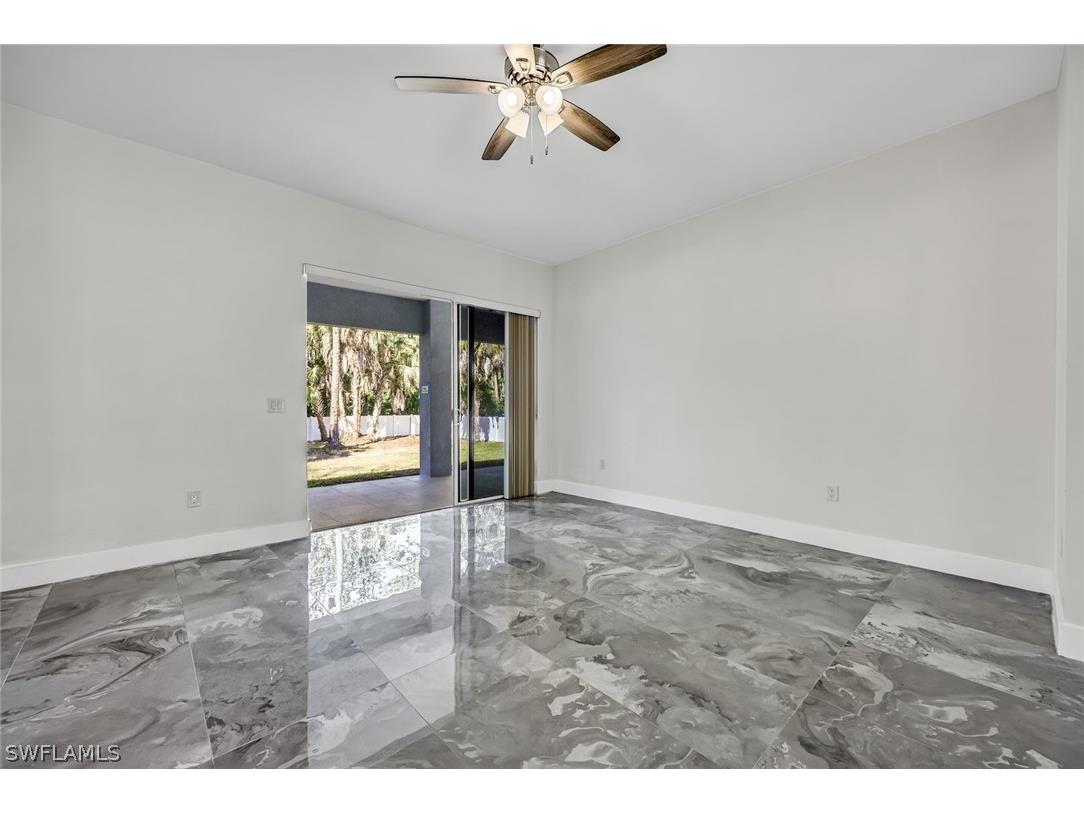 1853 Della Drive Naples FL 34117 226004957 image15