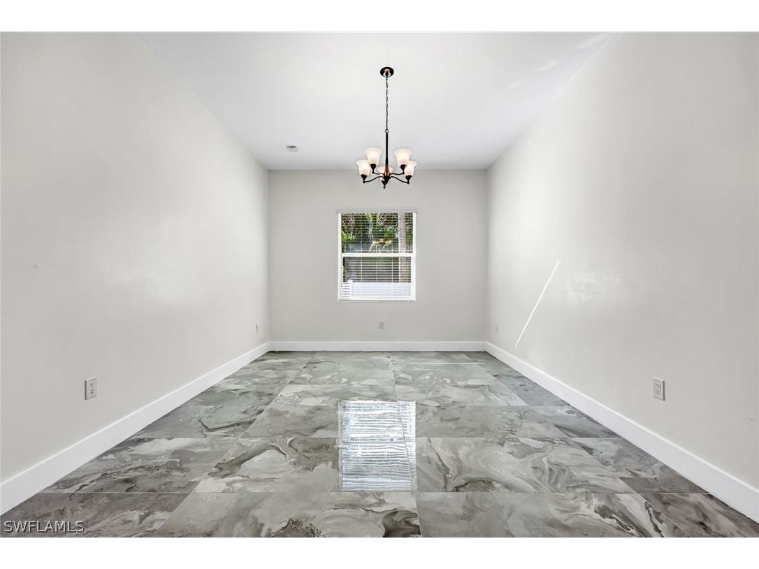 1853 Della Drive Naples FL 34117 226004957 image17