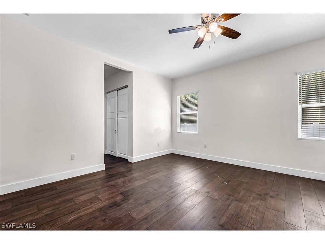 1853 Della Drive Naples FL 34117 226004957 image18