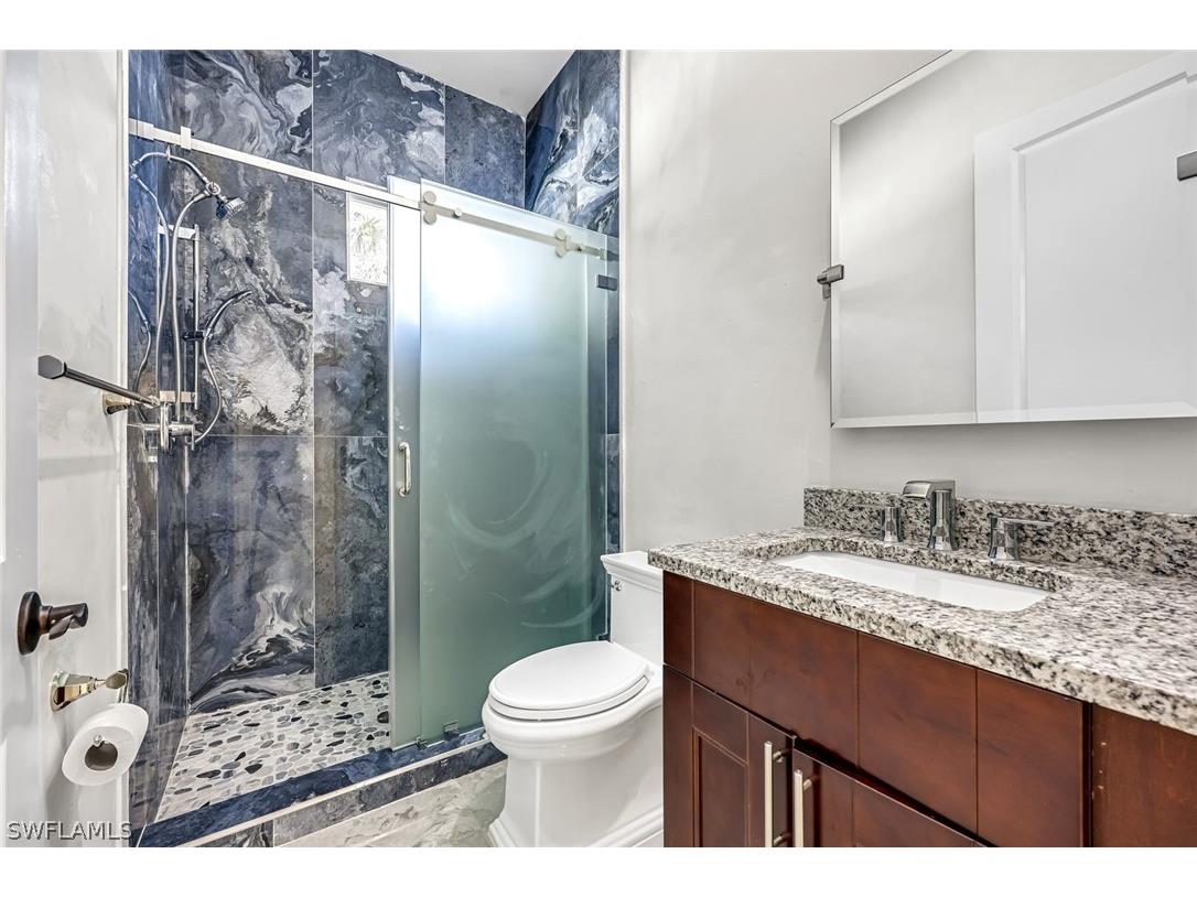 1853 Della Drive Naples FL 34117 226004957 image25