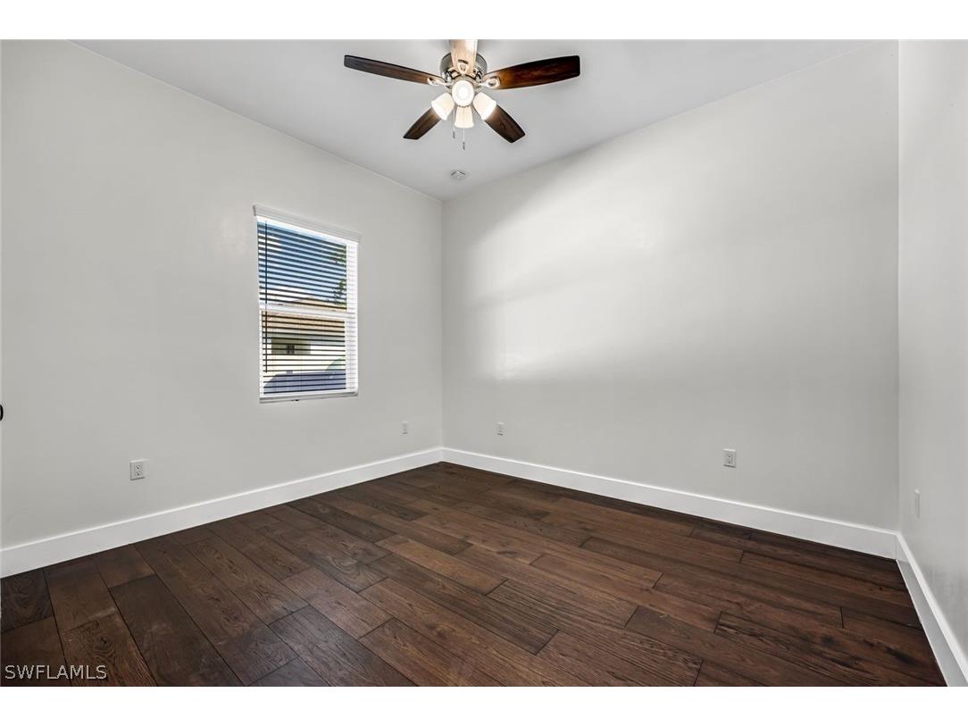 1853 Della Drive Naples FL 34117 226004957 image26