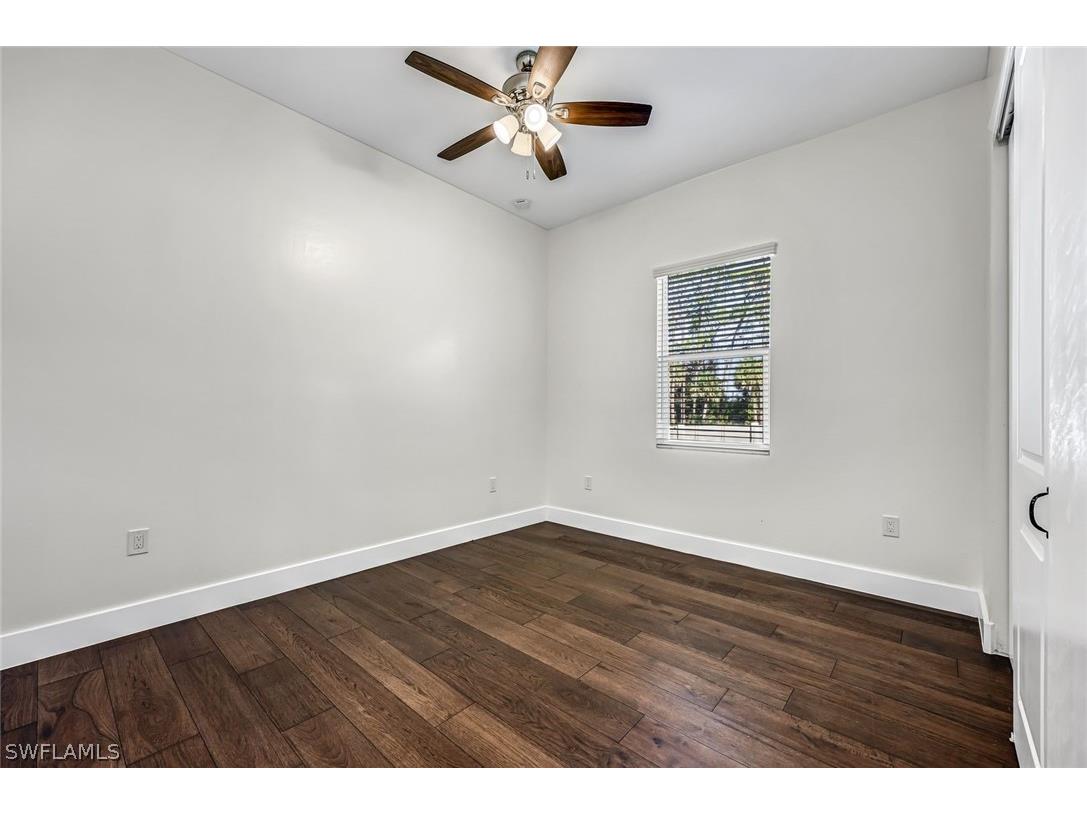 1853 Della Drive Naples FL 34117 226004957 image28