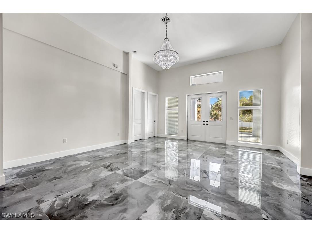 1853 Della Drive Naples FL 34117 226004957 image4