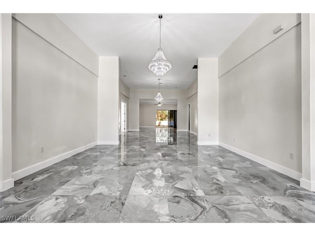 1853 Della Drive Naples FL 34117 226004957 image7