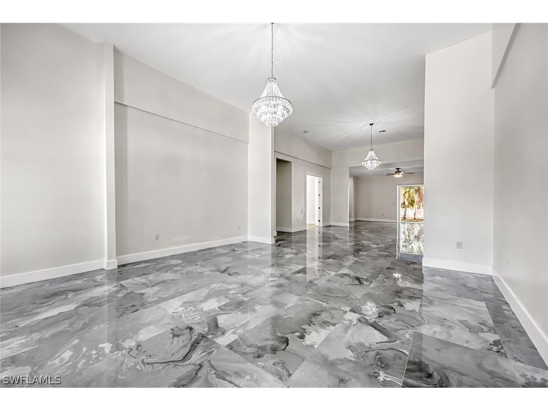 1853 Della Drive Naples FL 34117 226004957 image8