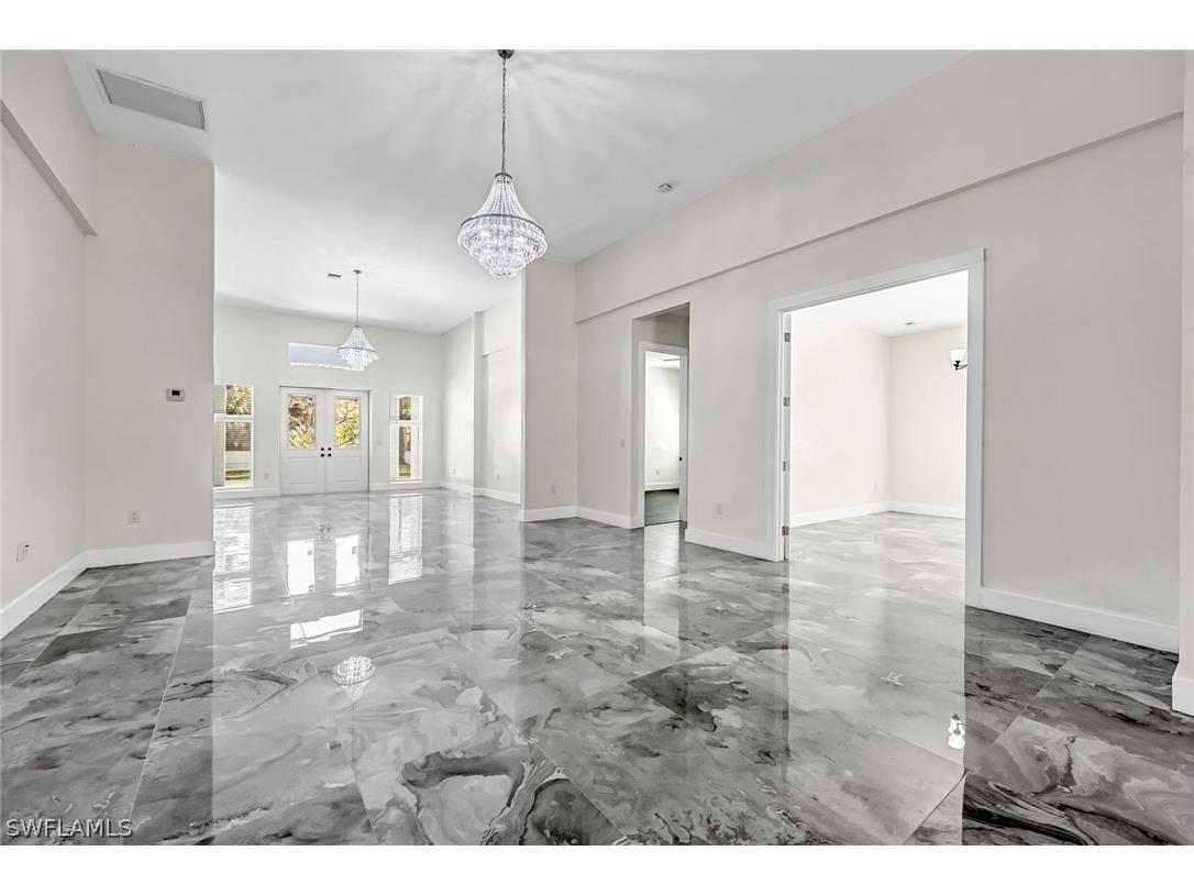 1853 Della Drive Naples FL 34117 226004957 image9