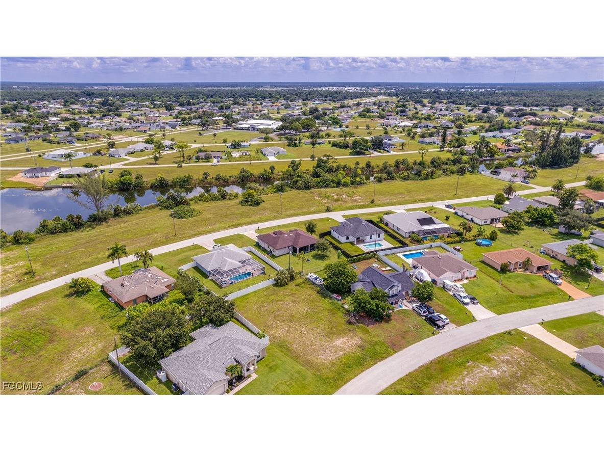 1853 NE 22nd Terrace Cape Coral FL 33909 2025008749 image4