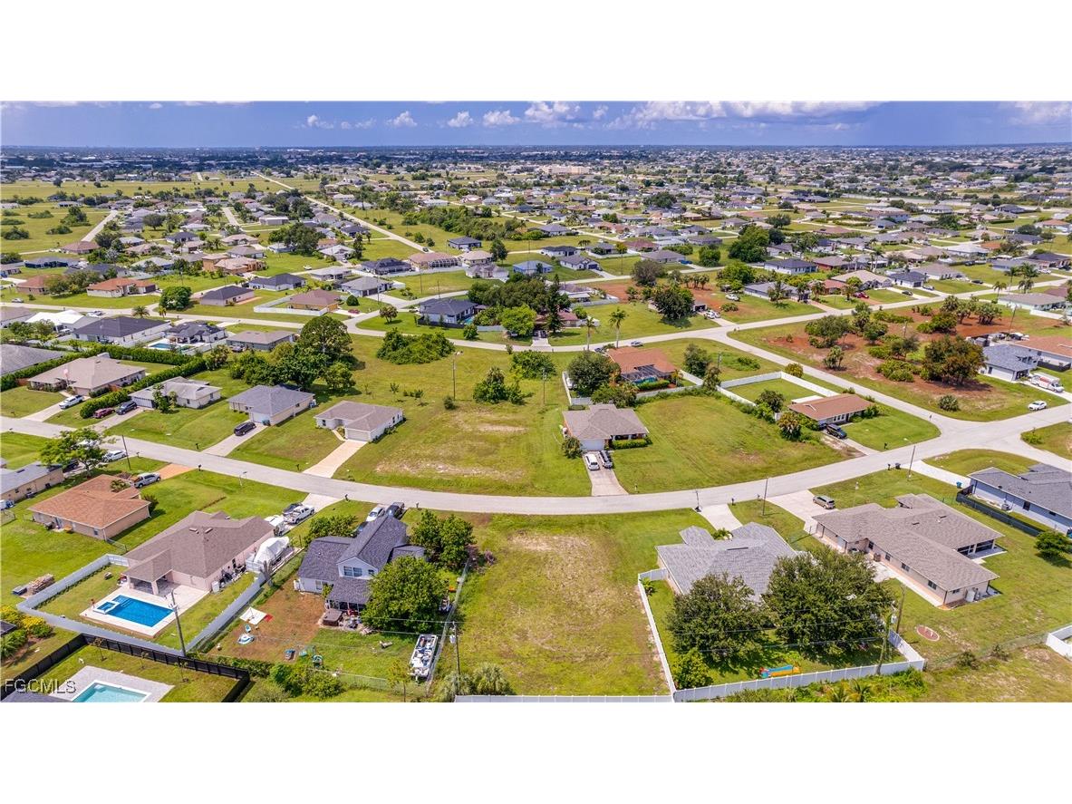 1853 NE 22nd Terrace Cape Coral FL 33909 2025008749 image6