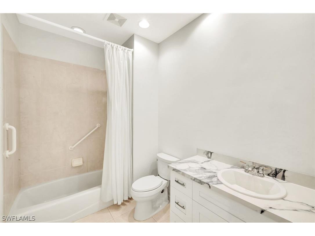 18530 Sandalwood Pointe #101 Fort Myers FL 33908 226002076 image23