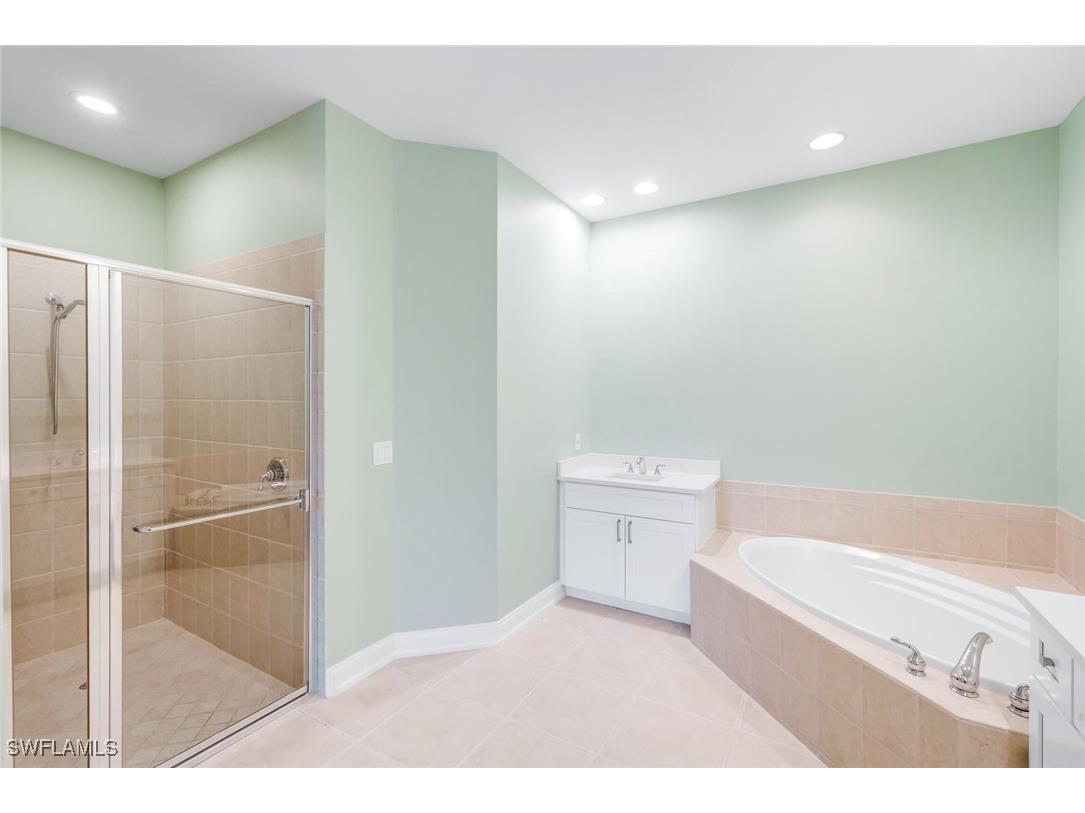 18530 Sandalwood Pointe #102 Fort Myers FL 33908 225058602 image24