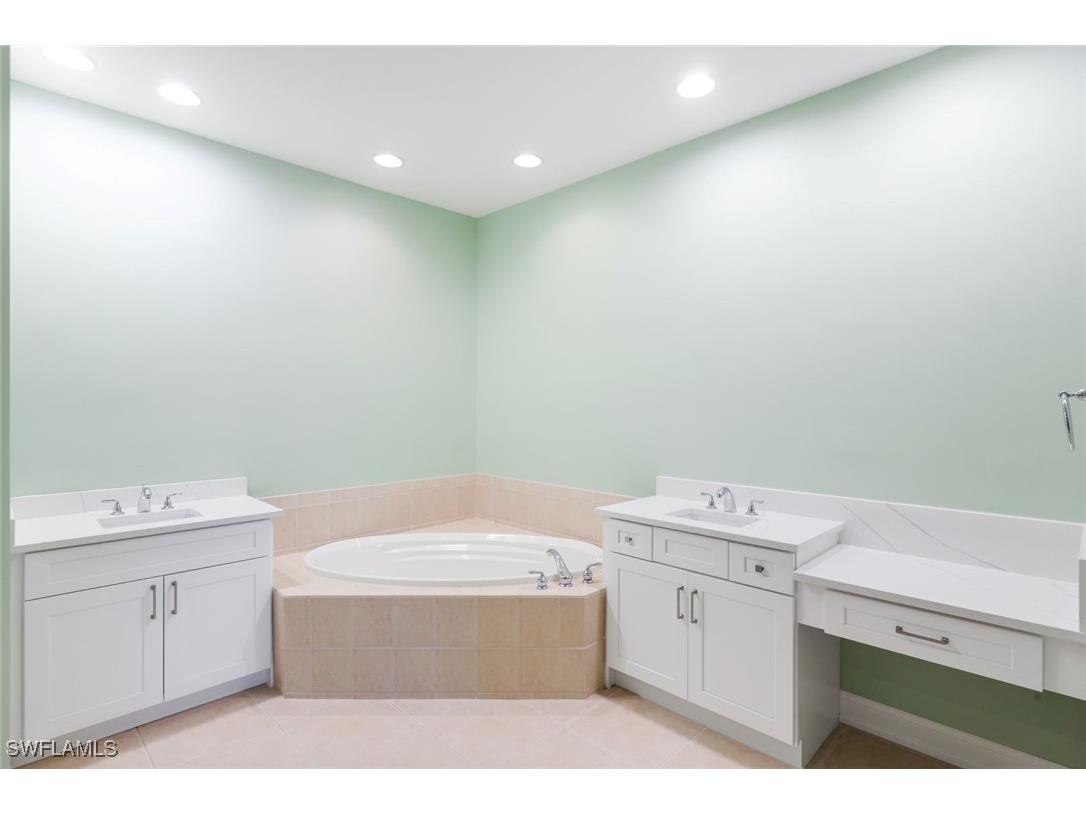 18530 Sandalwood Pointe #102 Fort Myers FL 33908 225058602 image25