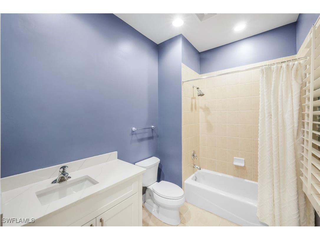 18530 Sandalwood Pointe #102 Fort Myers FL 33908 225058602 image28