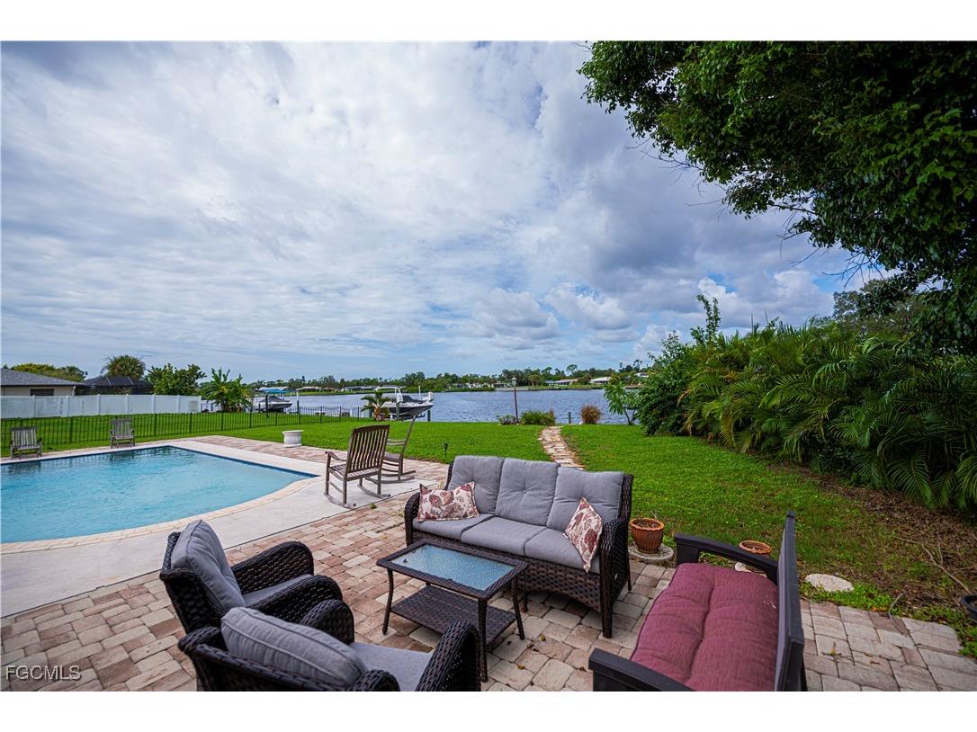 18537 Klingler Circle Port Charlotte FL 33948 2025006949 image13