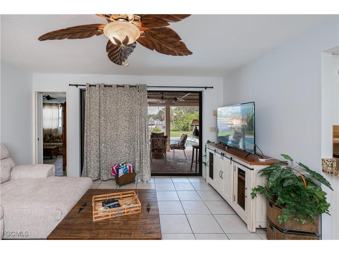 18537 Klingler Circle Port Charlotte FL 33948 2025006949 image17