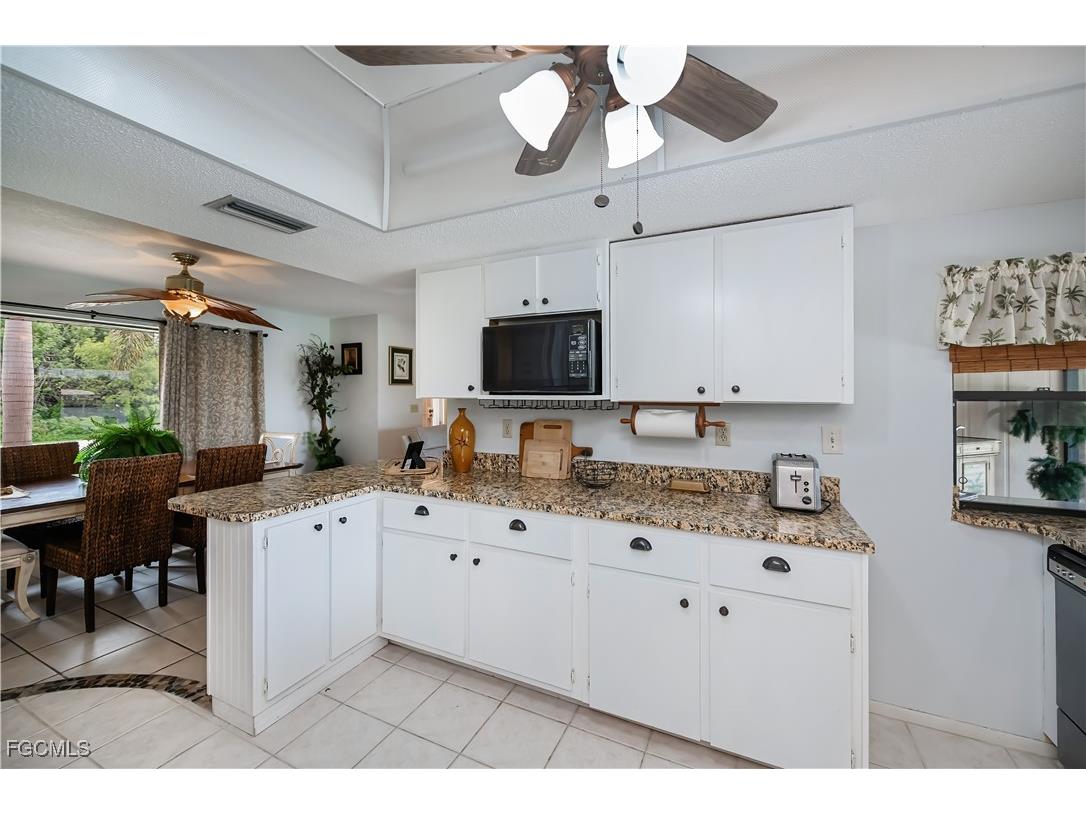 18537 Klingler Circle Port Charlotte FL 33948 2025006949 image21