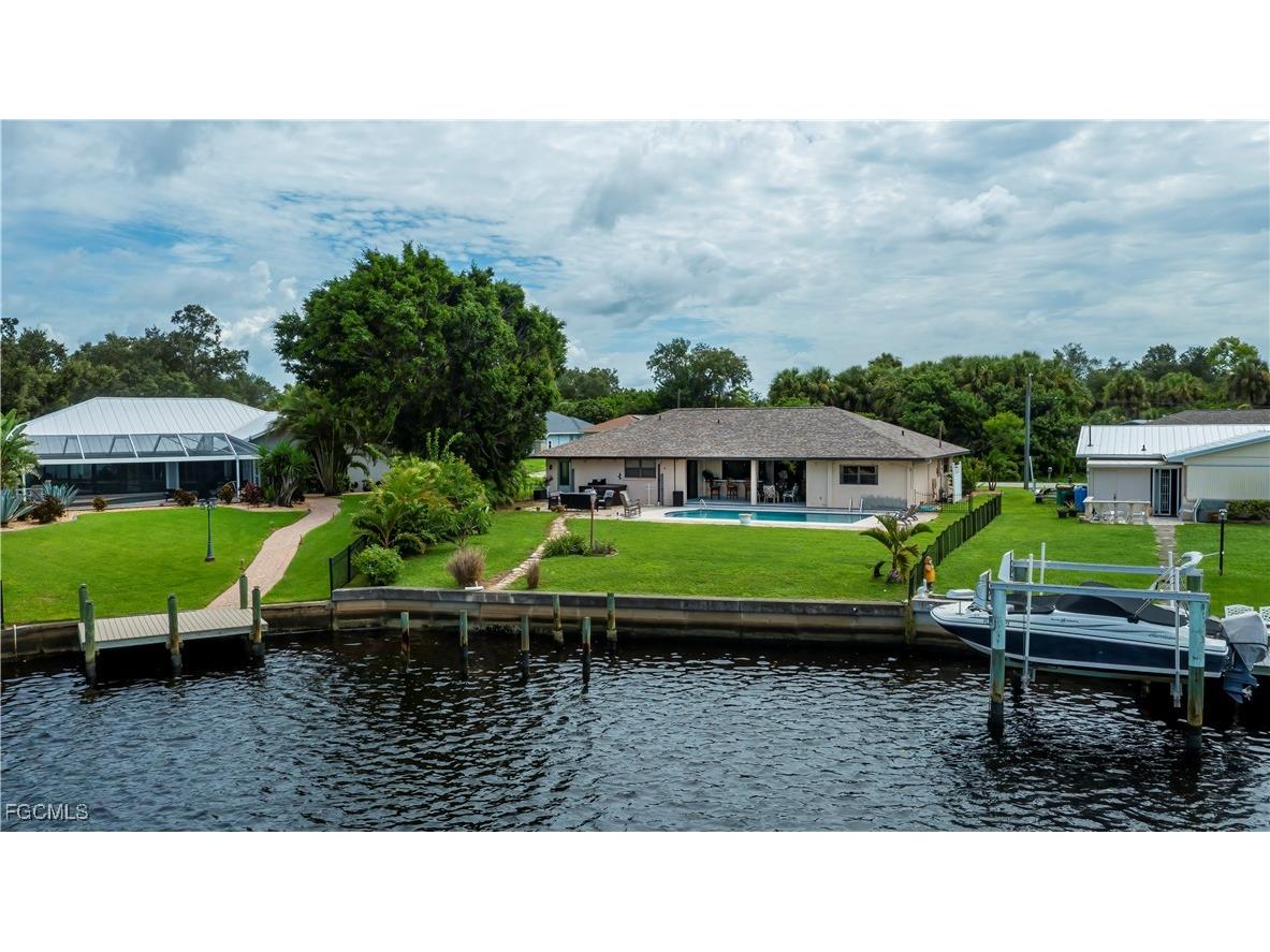 18537 Klingler Circle Port Charlotte FL 33948 2025006949 image9