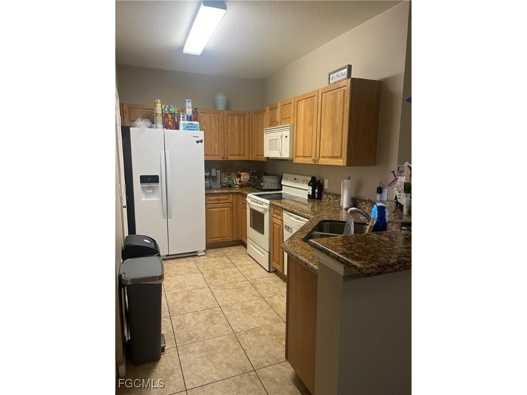 1854 Concordia Lake Circle #806 Cape Coral FL 33909 2025023357 image10