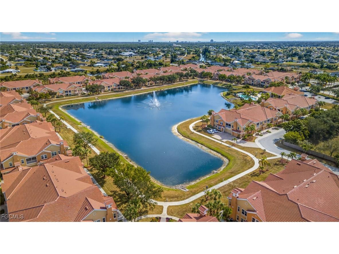 1854 Concordia Lake Circle #806 Cape Coral FL 33909 2025023357 image3
