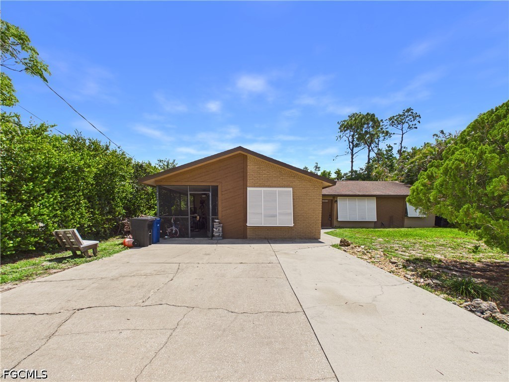 18541 Iris Road Fort Myers FL 33967 2026023322 image1