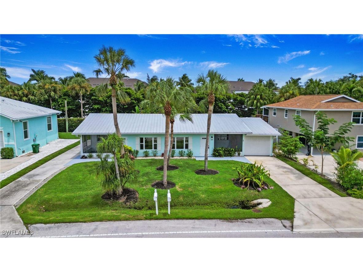 1855 Danford Street Naples FL 34112 224085790 image1