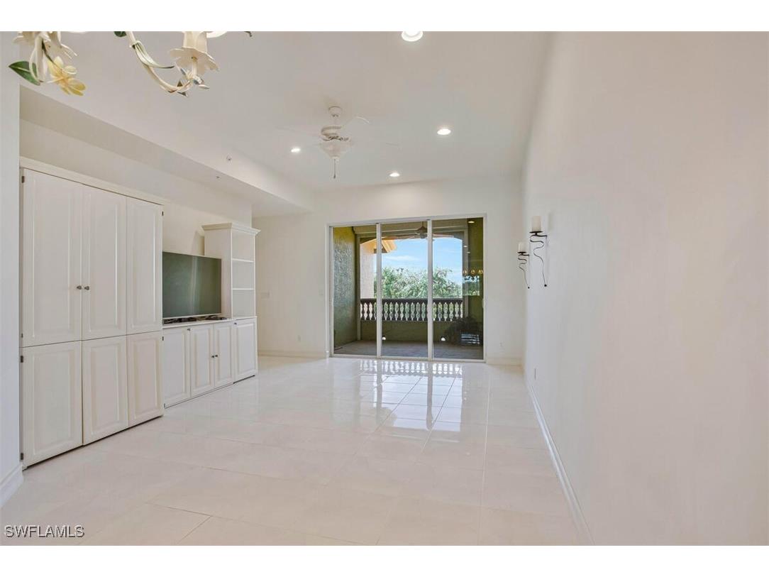 1855 Les Chateaux Boulevard #302 Naples FL 34109 225073505 image11