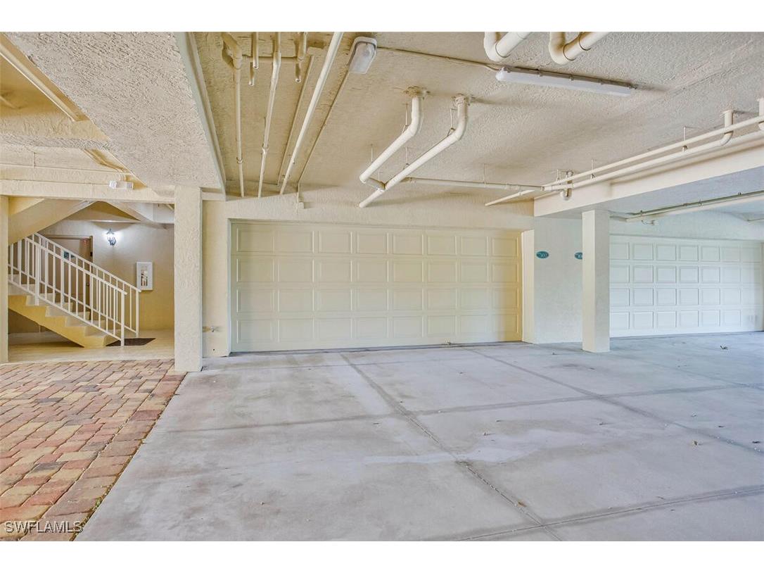 1855 Les Chateaux Boulevard #302 Naples FL 34109 225073505 image18