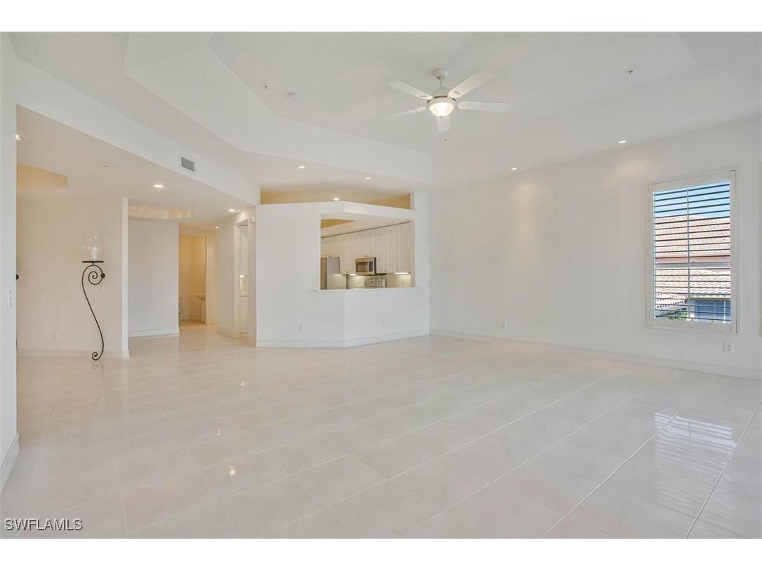 1855 Les Chateaux Boulevard #302 Naples FL 34109 225073505 image8