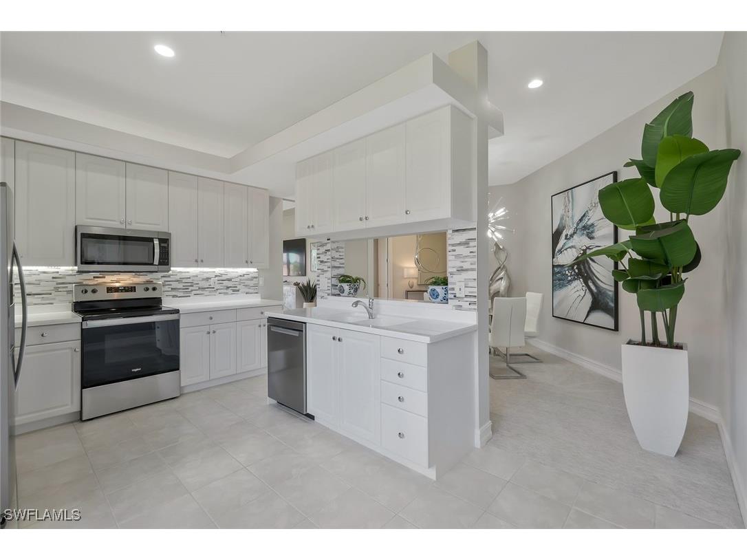 1855 Les Chateaux Boulevard #5-201 Naples FL 34109 225040700 image8