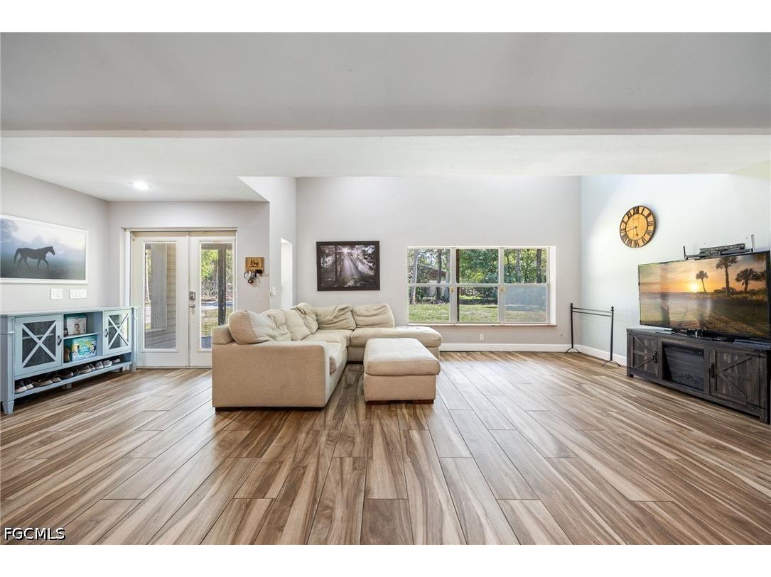 18551 Lynn Road North Fort Myers FL 33917 2026014088 image7