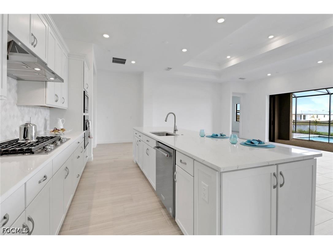 1856 Terreno Boulevard Naples FL 34120 2026016464 image4