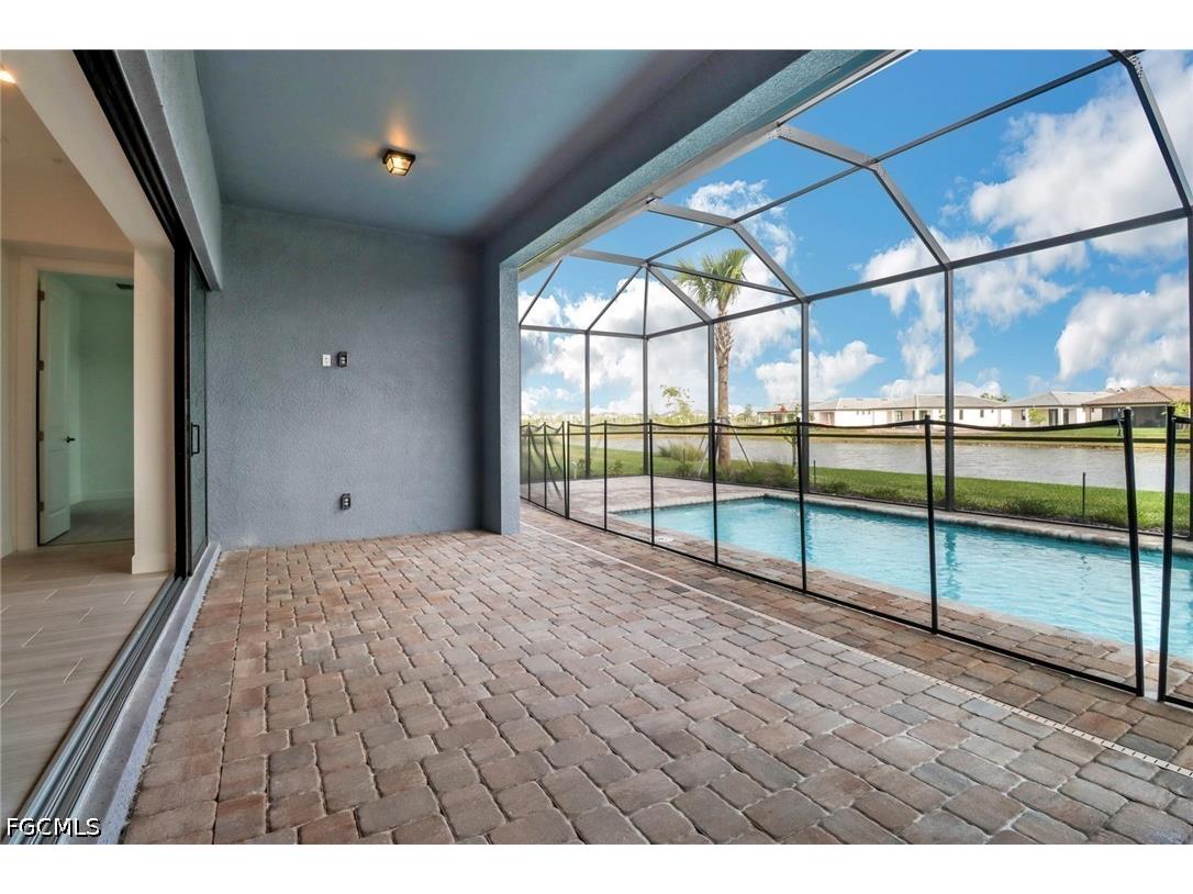 1856 Terreno Boulevard Naples FL 34120 2026020400 image17