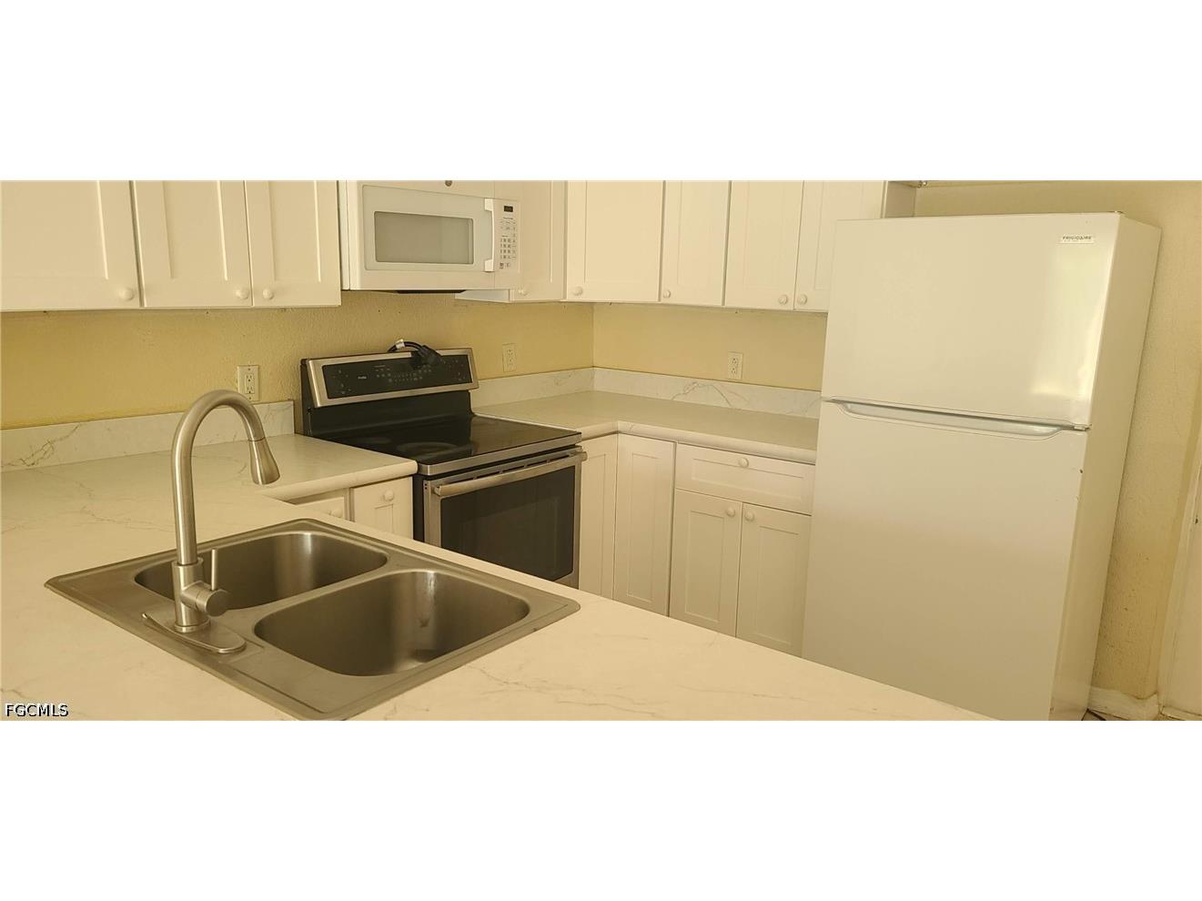 18570 Miami Boulevard Fort Myers FL 33967 2026018309 image2