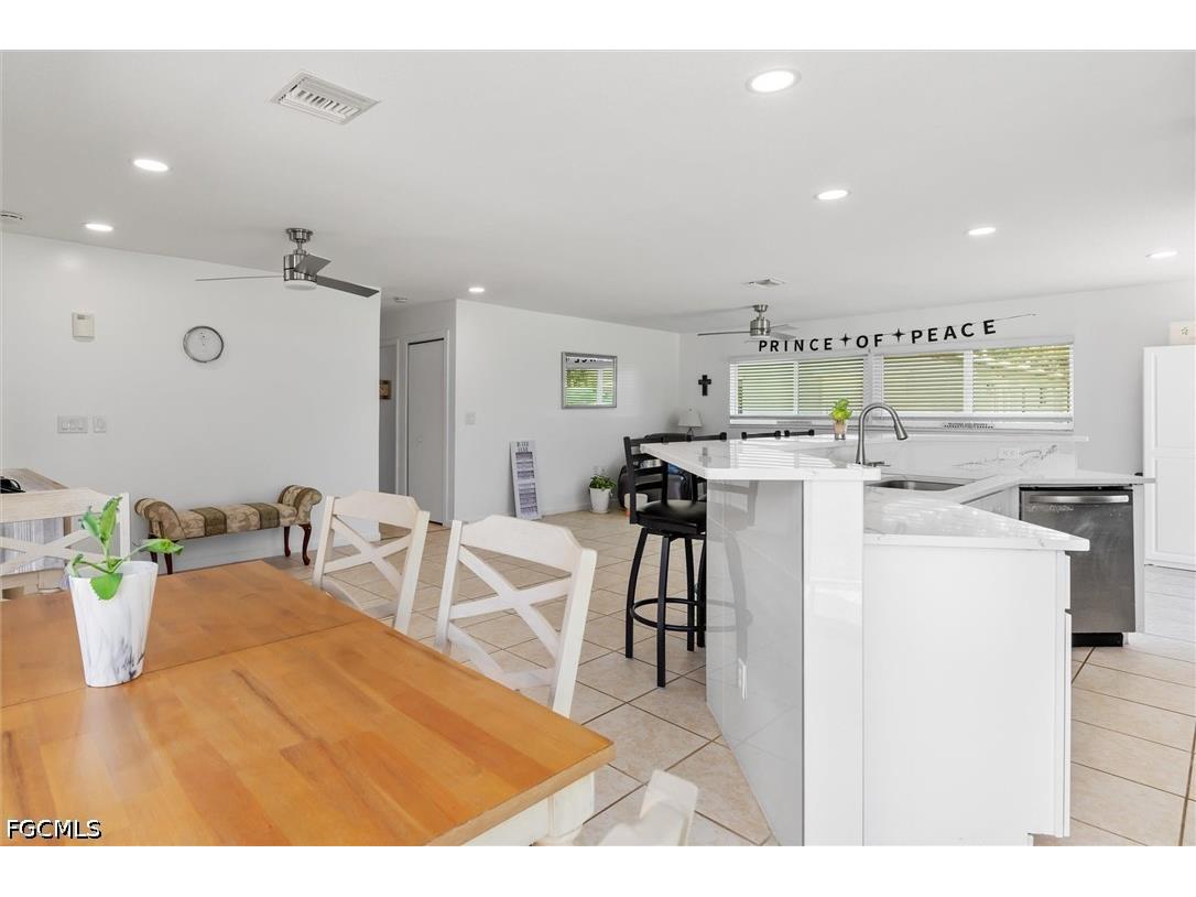 18579 Robinson Avenue Port Charlotte FL 33948 2026031148 image12