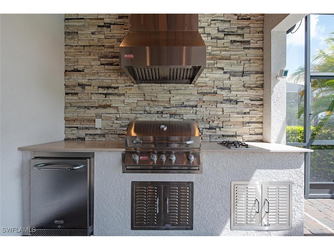 1858 Mustique Street Naples FL 34120 225066068 image10