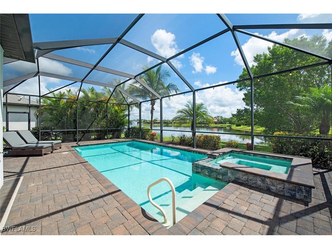 1858 Mustique Street Naples FL 34120 225066068 image6