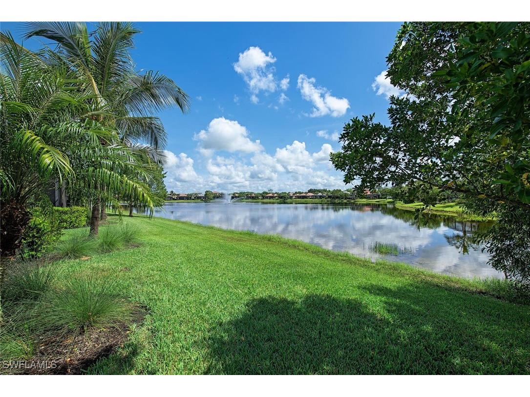 1858 Mustique Street Naples FL 34120 225066068 image7