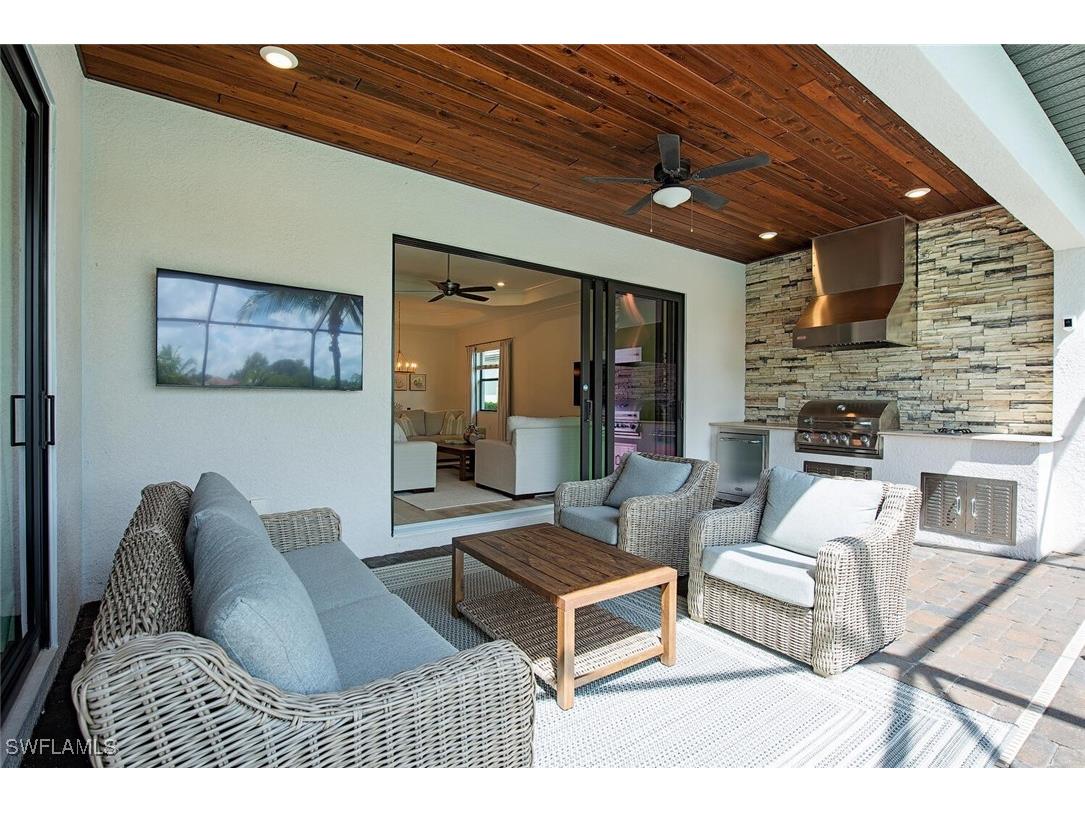 1858 Mustique Street Naples FL 34120 225066068 image9