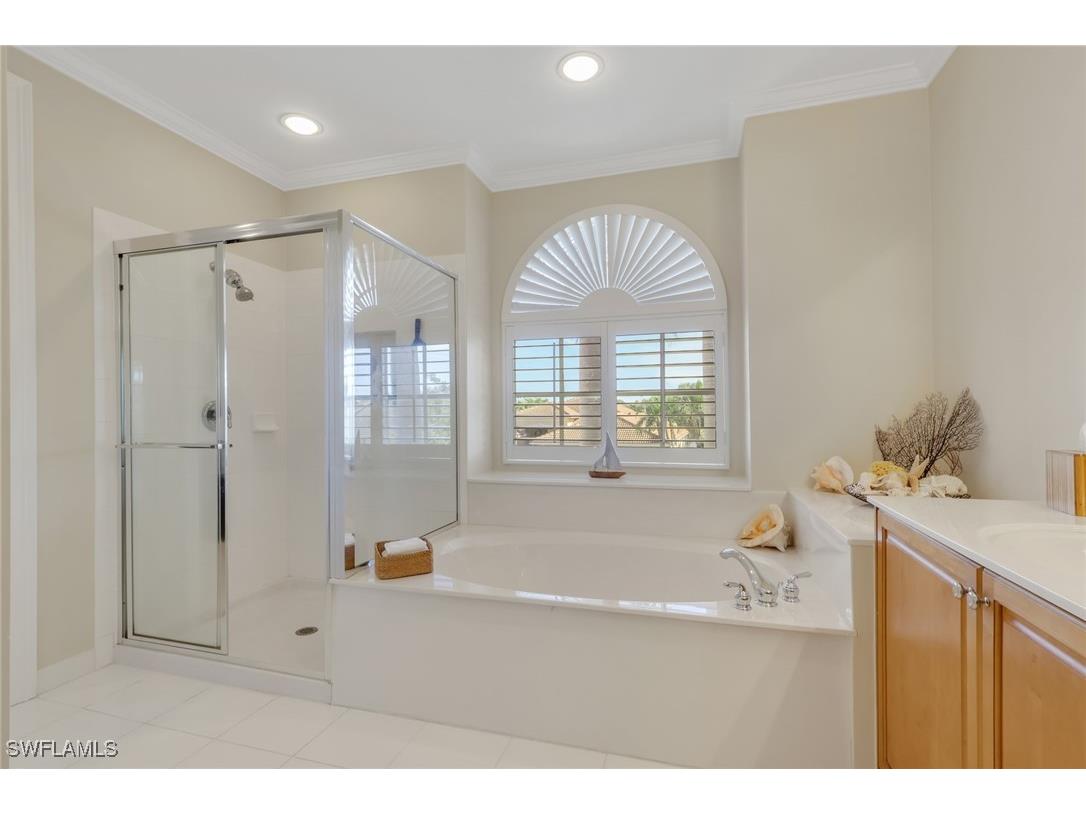 1859 Ivory Cane Point Naples FL 34119 225082144 image22