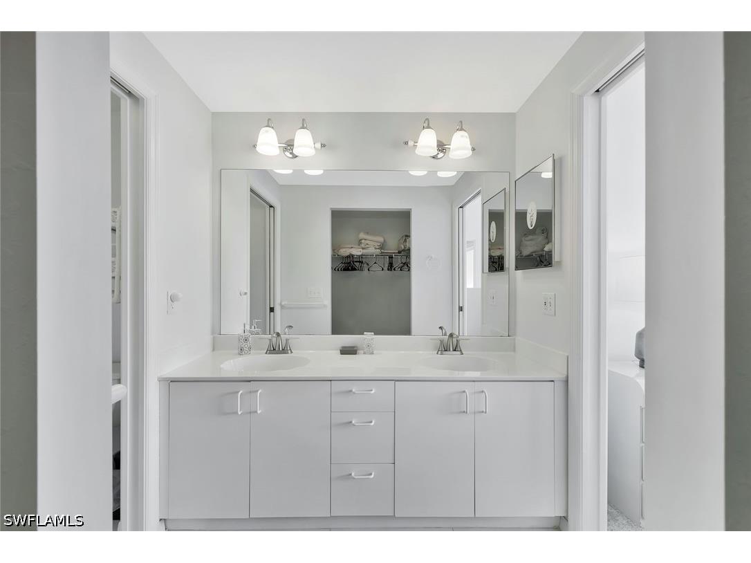 186 Gabriel Circle #3909 Naples FL 34104 226016664 image20