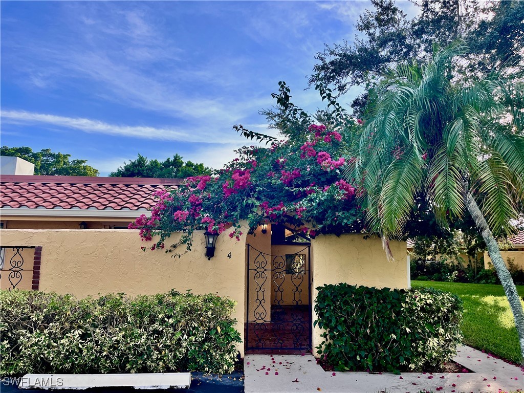 186 Harrison Road #H4 Naples FL 34112 225069049 image1