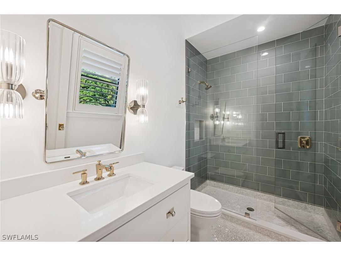 186 North Street Naples FL 34108 226007010 image32