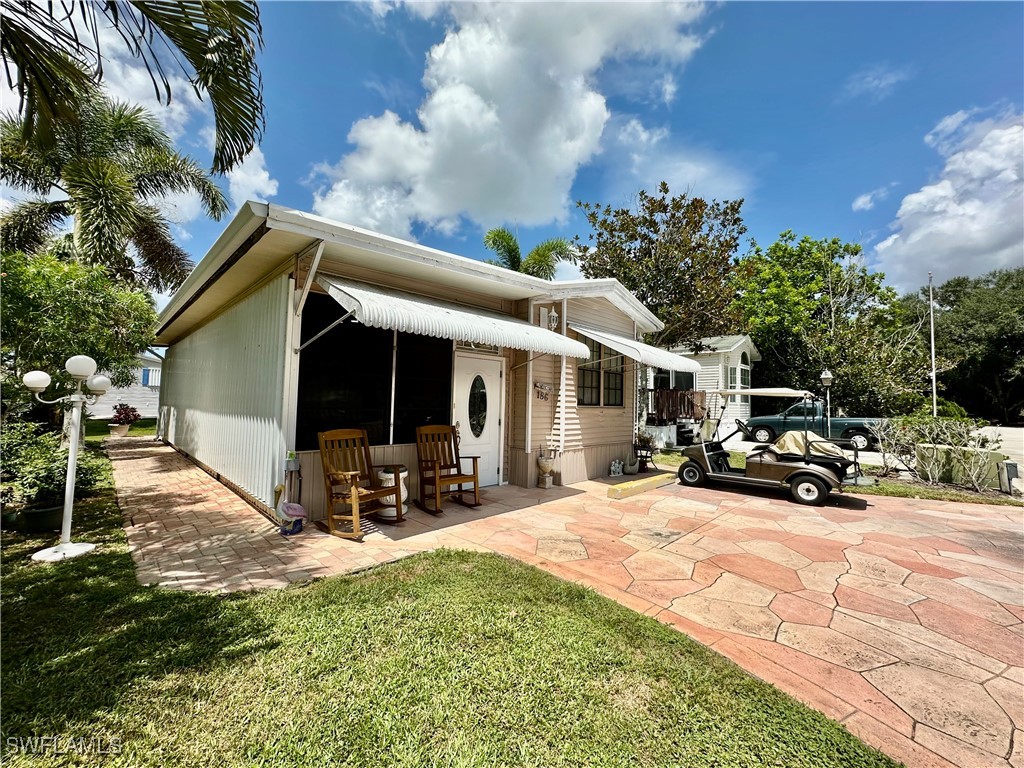 186 Panther Pass Circle #186 Naples FL 34114 225068719 image1