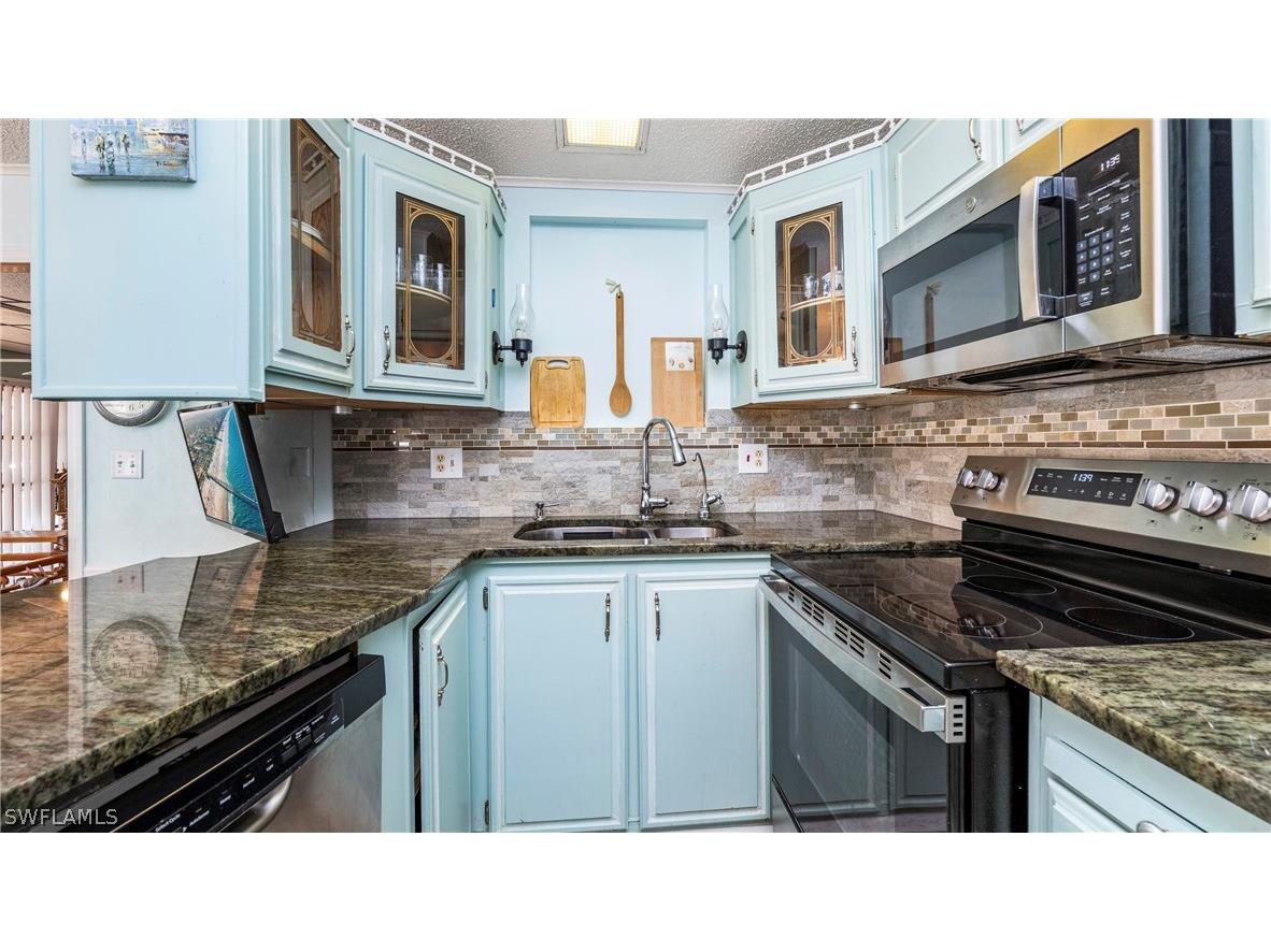 186 Panther Pass Circle #186 Naples FL 34114 226010128 image6