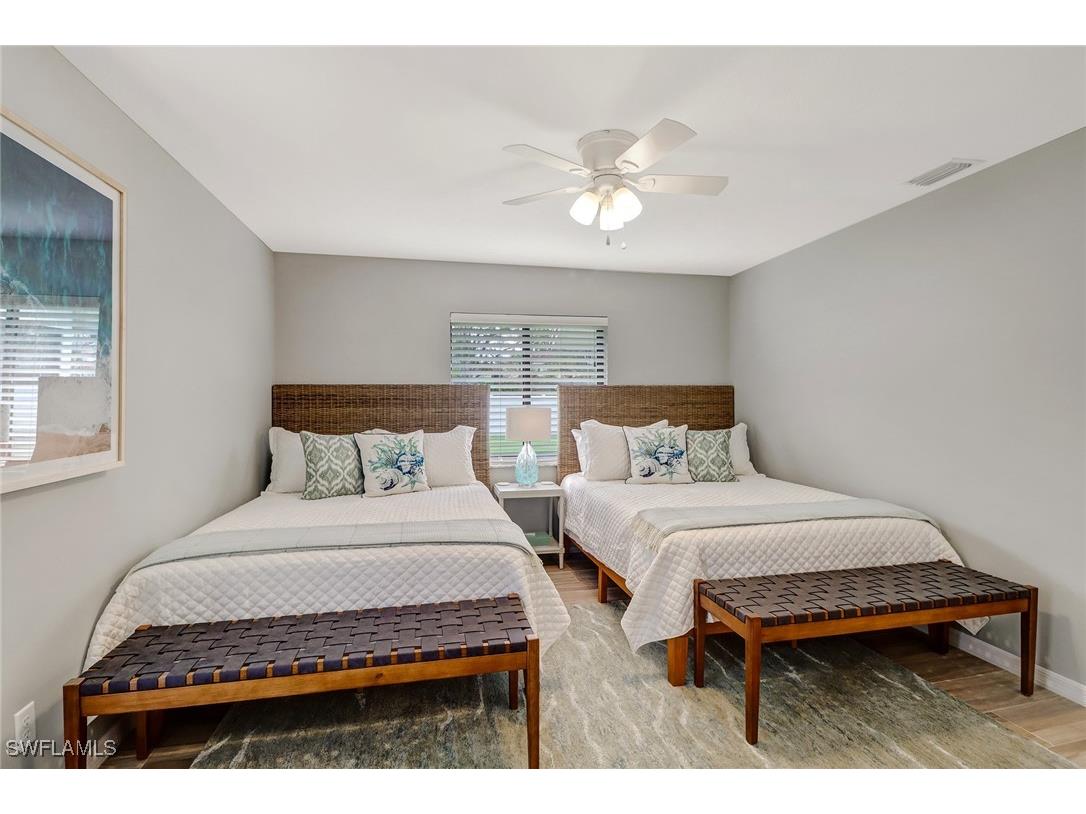  Naples FL 34110 225077455 image17