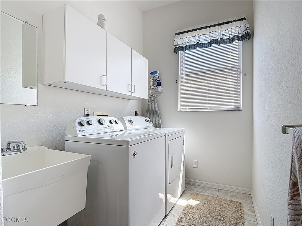 1860 Corona Del Sire Drive North Fort Myers FL 33917 2025010137 image29