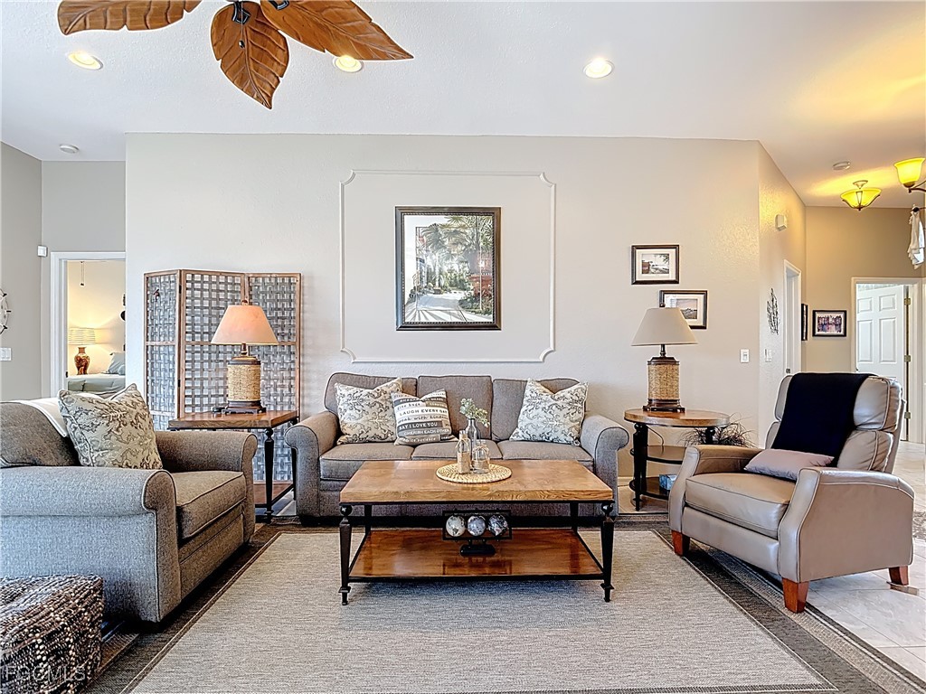 1860 Corona Del Sire Drive North Fort Myers FL 33917 2025010137 image7