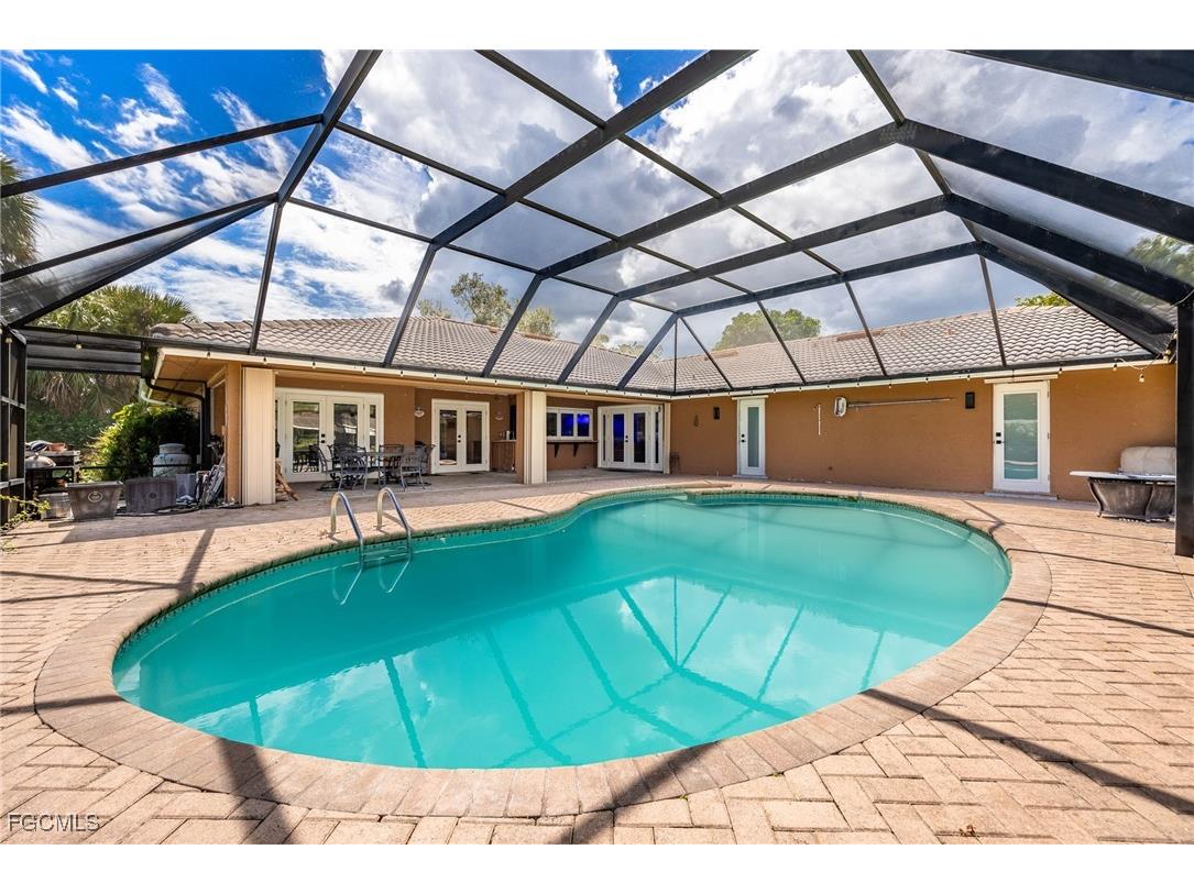 1860 Marina Circle North Fort Myers FL 33903 2025014337 image33
